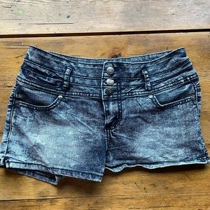 Acid wash Jean shorts size 9
